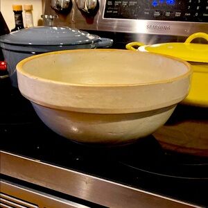 Vintage Stoneware Mixing Bowl - Cream